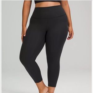 Lululemon cropped leggings